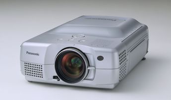 Produktfoto Panasonic PT-L712NTE