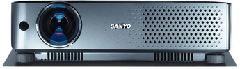Produktfoto Sanyo PLC-XU74